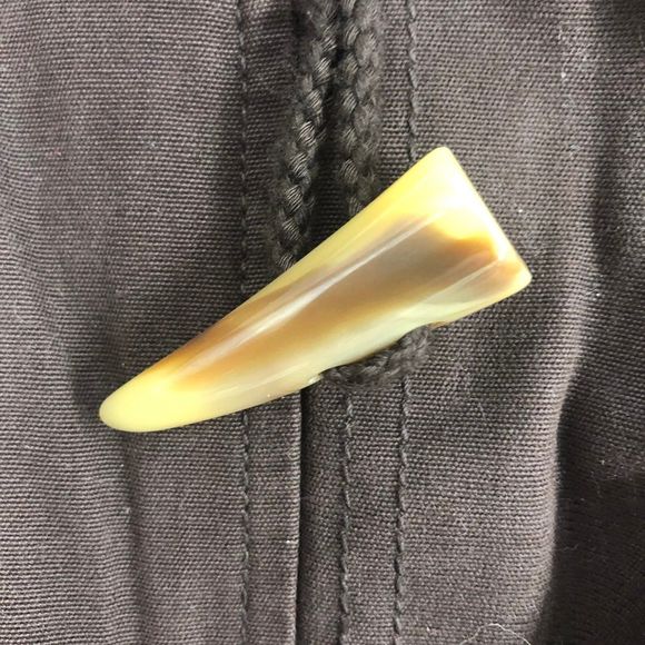 Youth Hooded Jacket, Full Zip, Quilted Liner, Brown, Horn Shaped Buttons, Size M - Picture 5 of 8